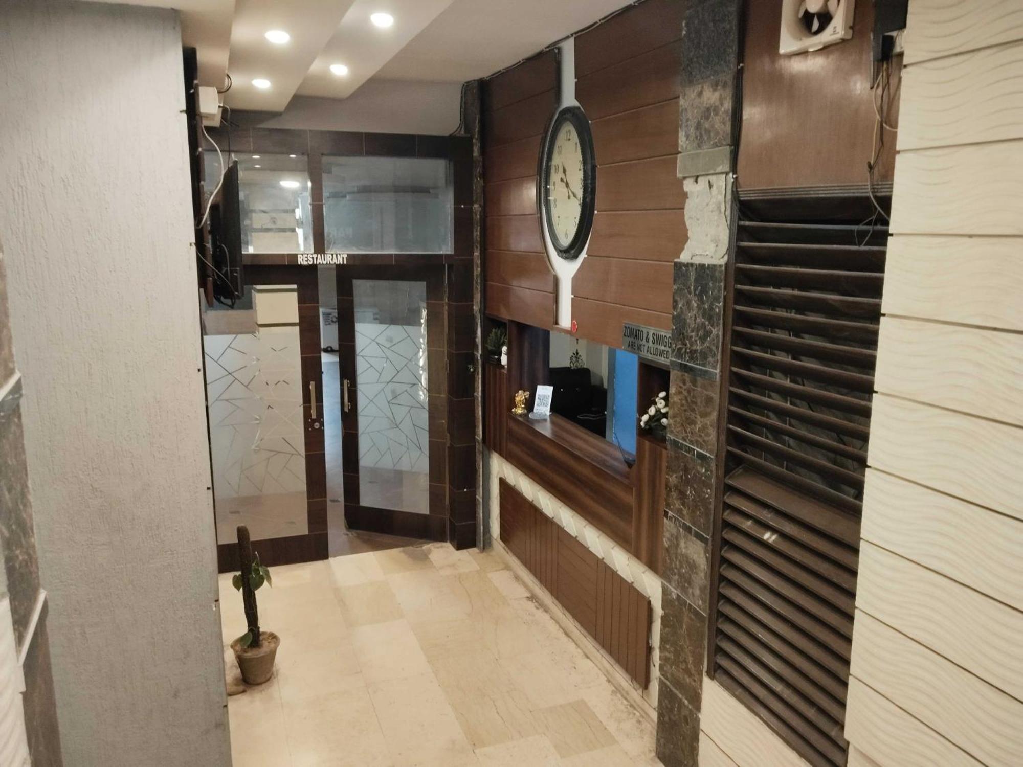 Super Hotel O Vivaan Residency Rohtak المظهر الخارجي الصورة